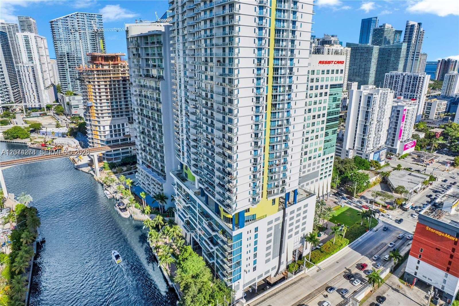 185 SW 7th St # 2003, Miami, FL 33130 photo 8