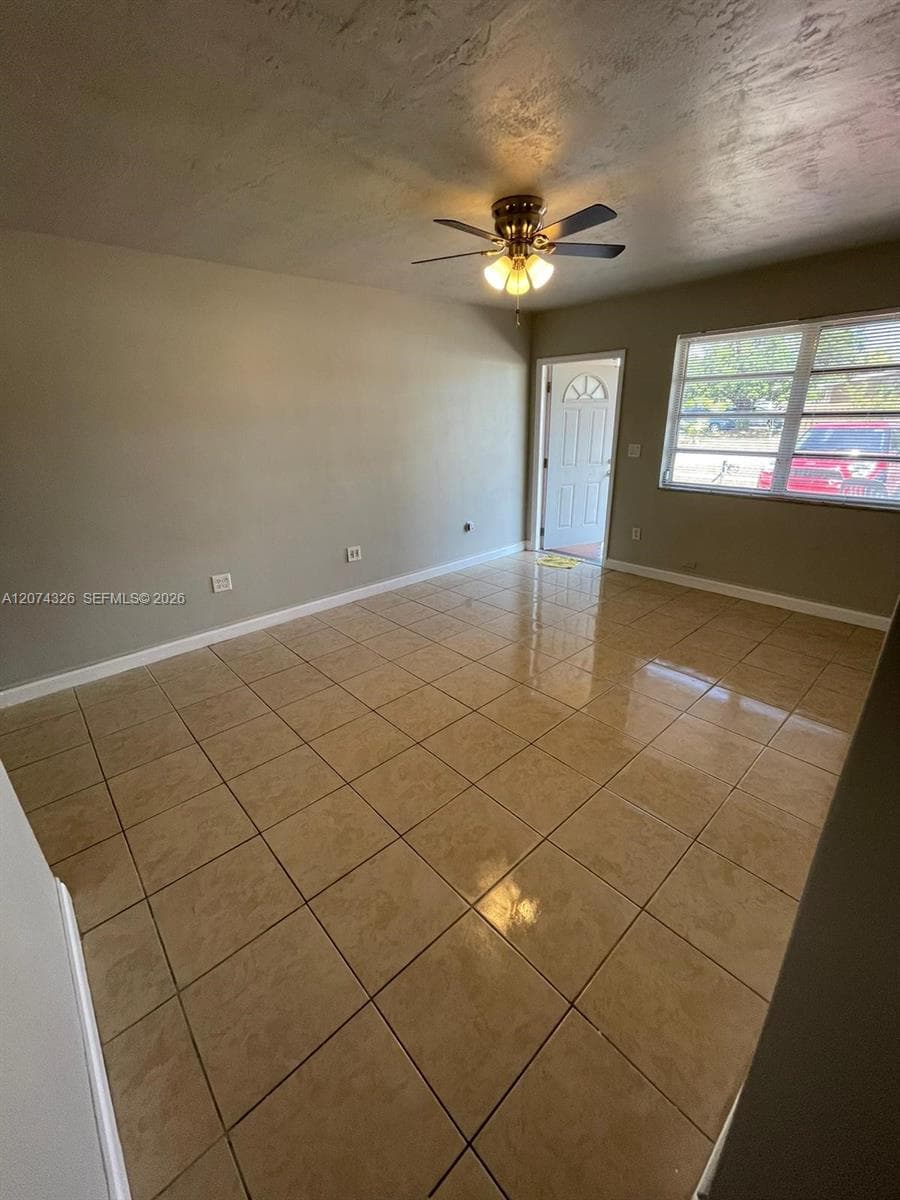 1567 NW 60th Ave # G, Sunrise, FL 33313 photo 7