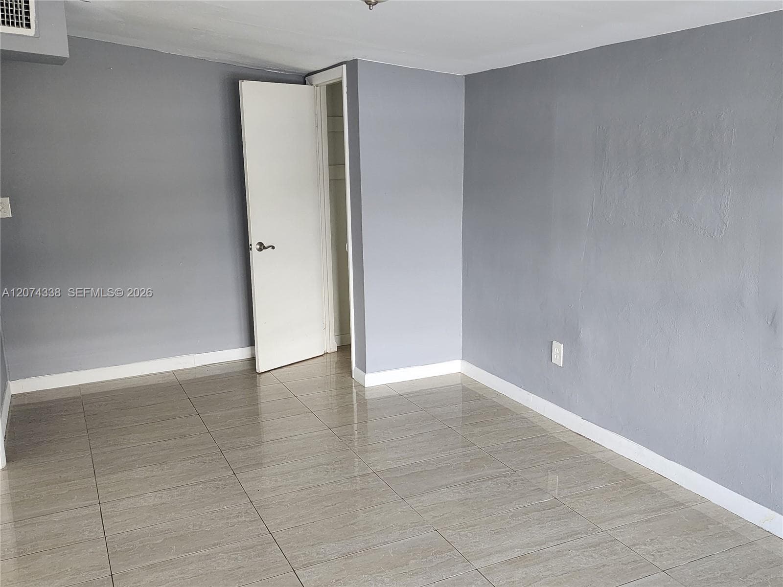 4100 SW 36th, West Park, FL 33023 photo 10