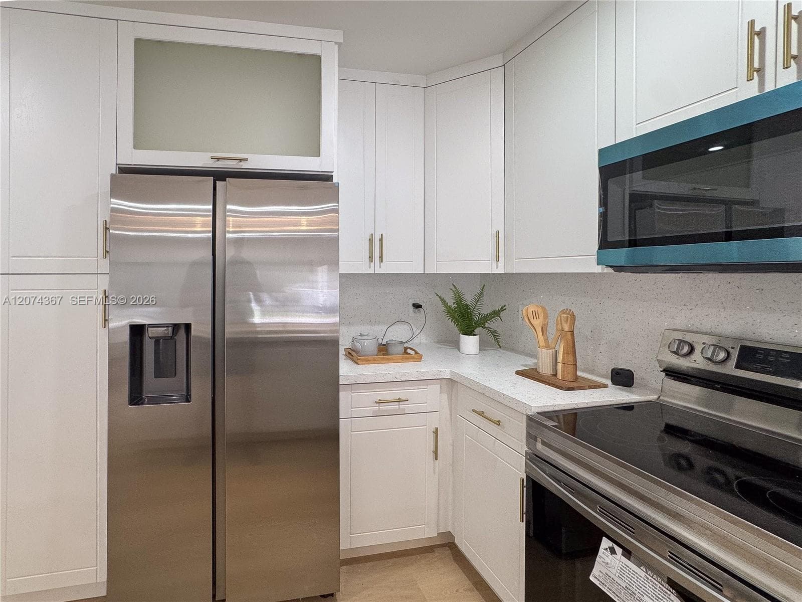 1300 NW 42nd St, Miami, FL 33142 photo 10