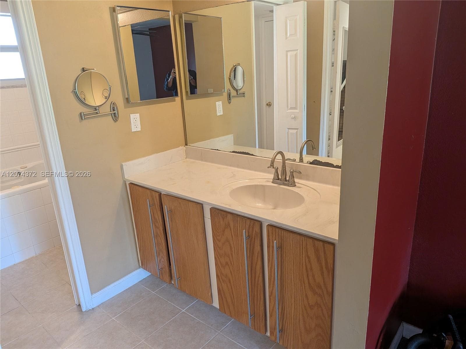 9471 Evergreen Pl # 106, Davie, FL 33324 photo 7