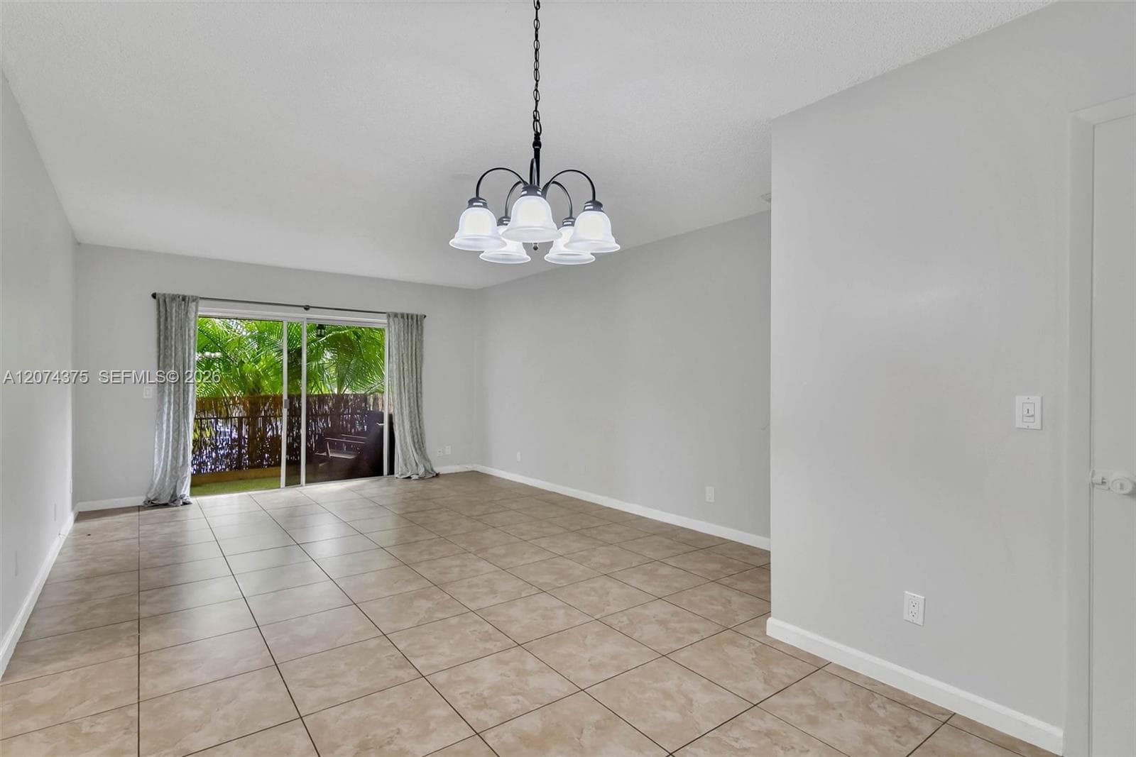 13730 SW 90th Ave # 29, Miami, FL 33176 photo 2