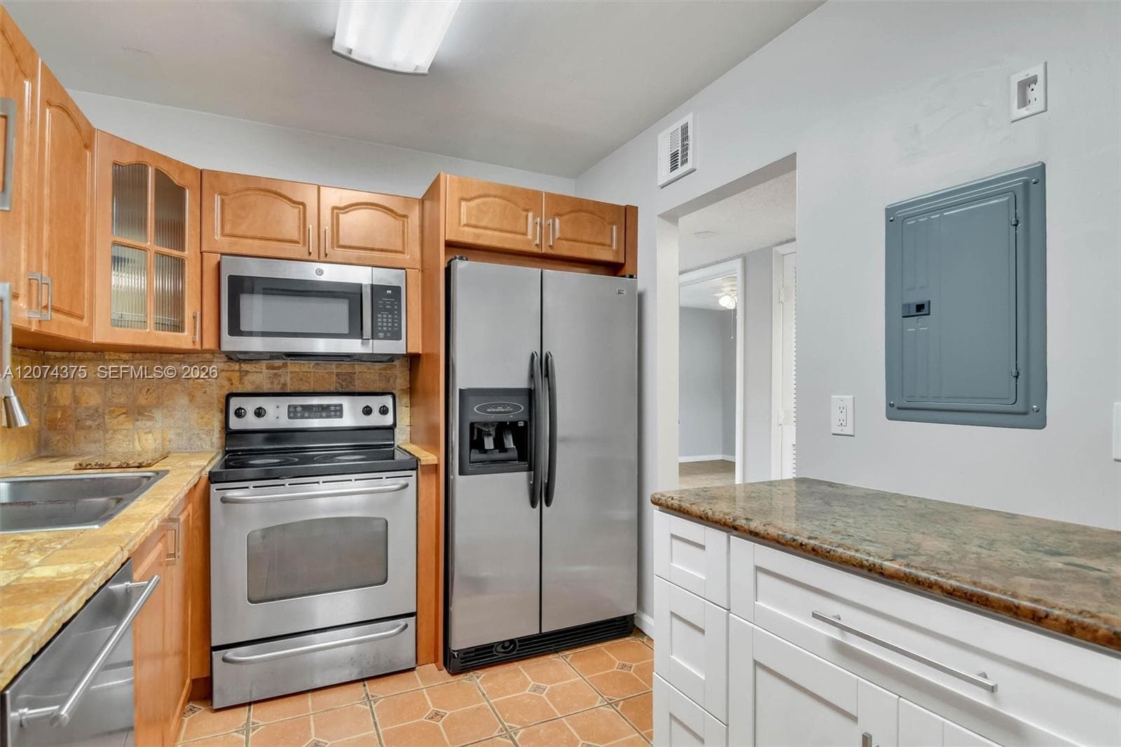 13730 SW 90th Ave # 29, Miami, FL 33176 photo 4