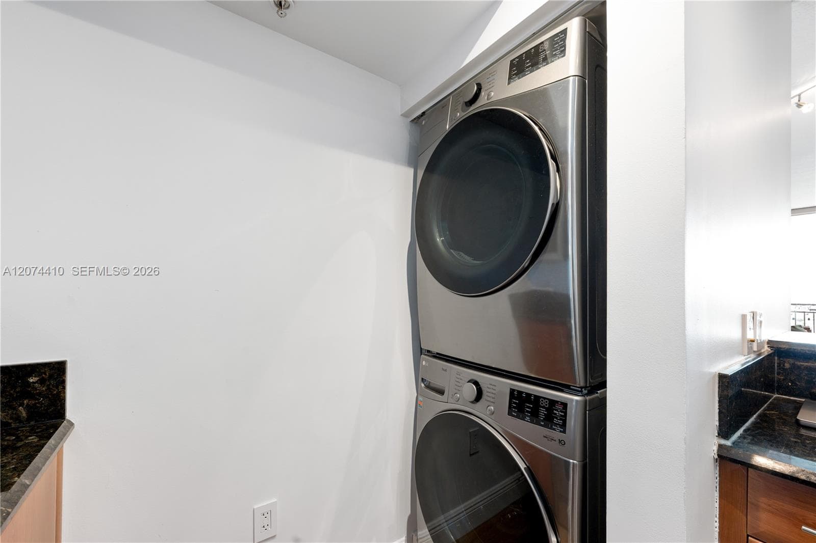 3232 Coral Way # 1507, Miami, FL 33145 photo 9