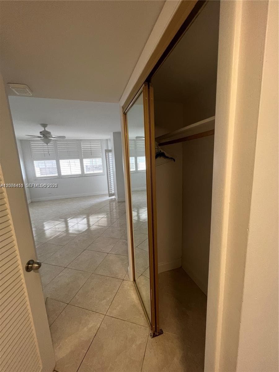 6039 Collins Ave # 423, Miami Beach, FL 33140 photo 9