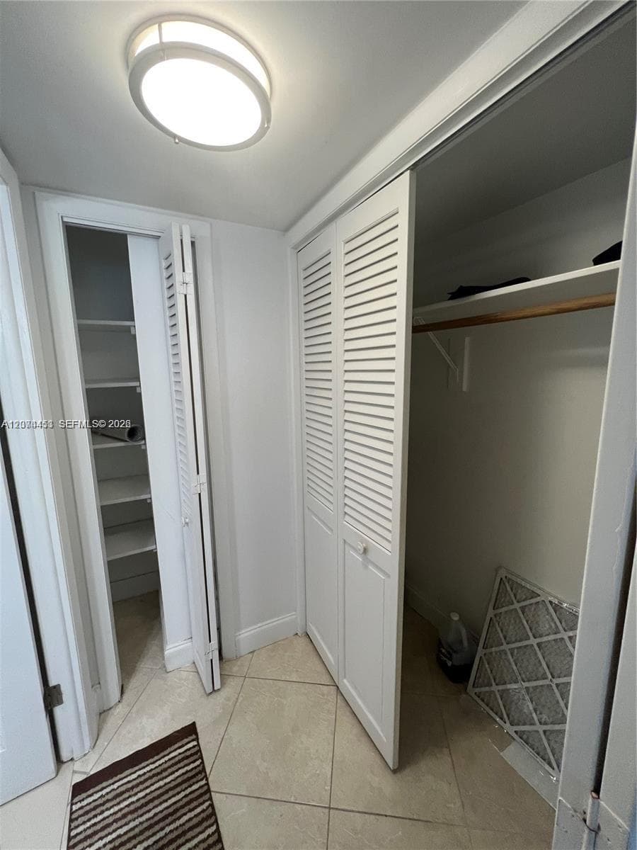 6039 Collins Ave # 423, Miami Beach, FL 33140 photo 8