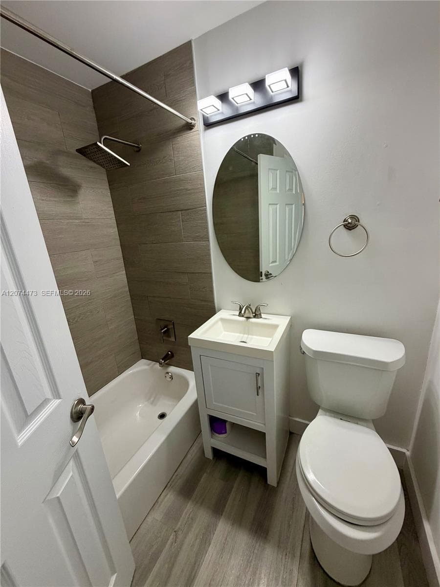 7400 Harding Ave # 20, Miami Beach, FL 33141 photo 11