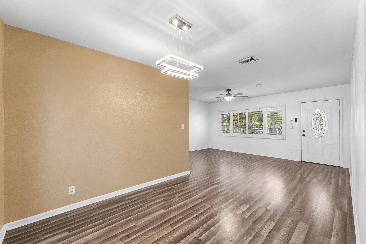 1010 SW 6TH Avenue, Deerfield Beach, FL 33441 photo 10