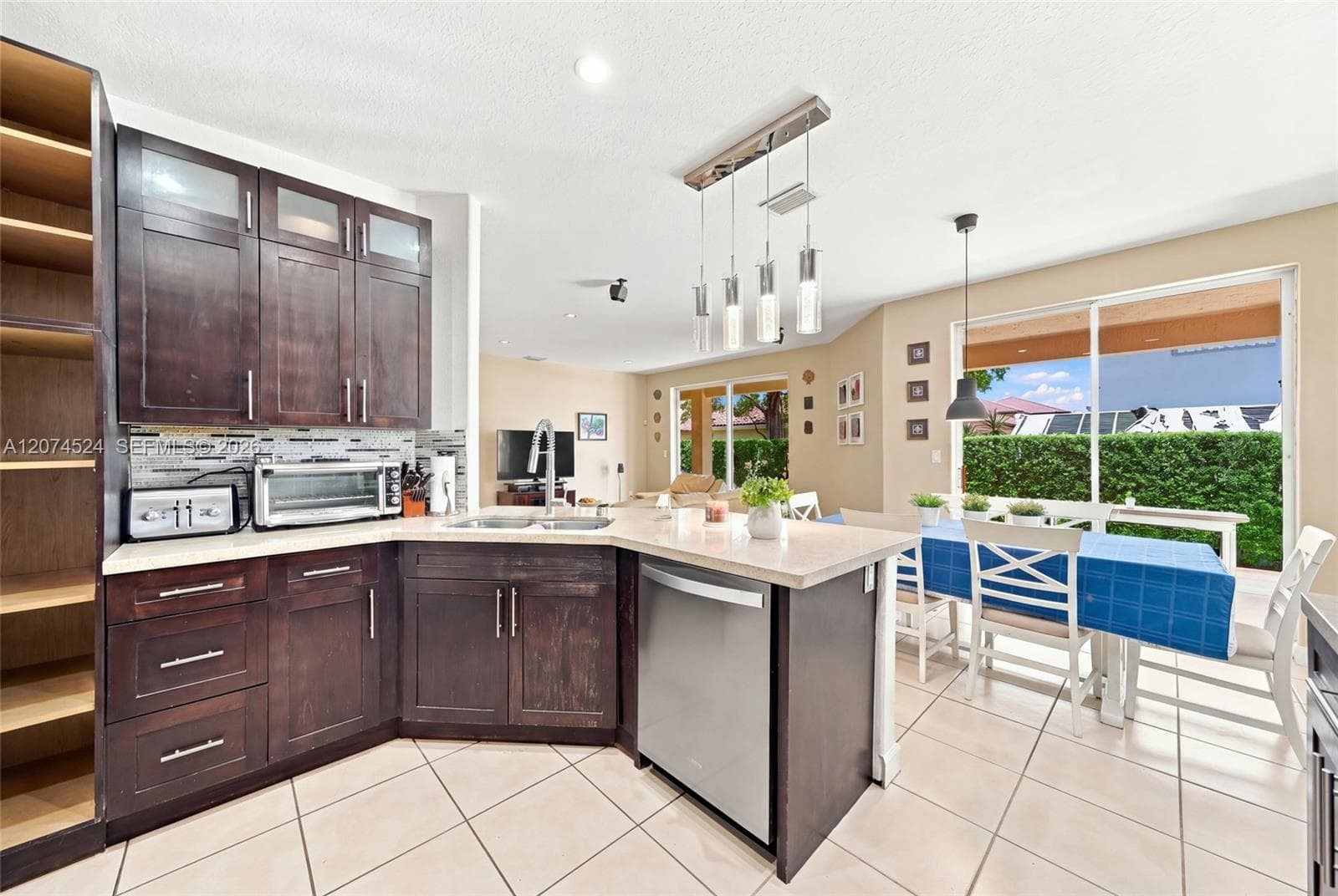 15429 SW 36th Ter, Miami, FL 33185 photo 12
