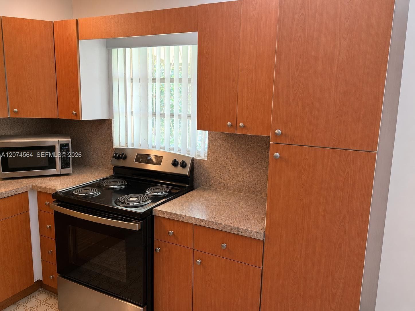 3010 NW 32nd St, Miami, FL 33142 photo 9