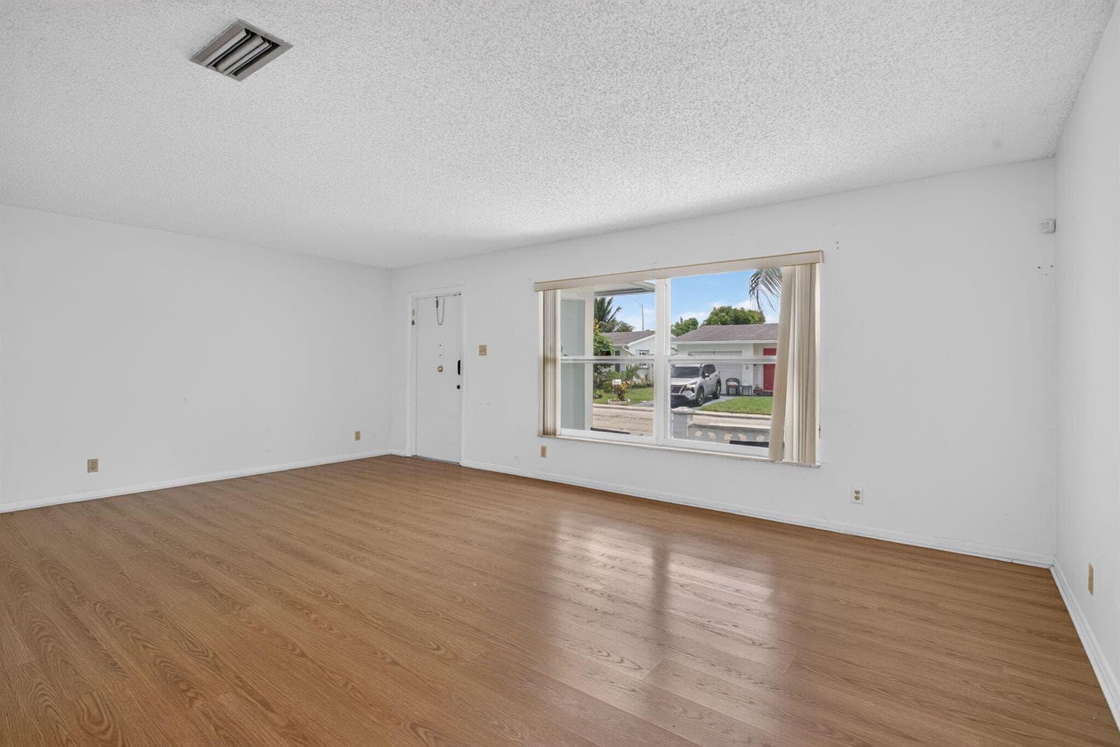 1055 NW 72ND Terrace NW, Margate, FL 33063 photo 8