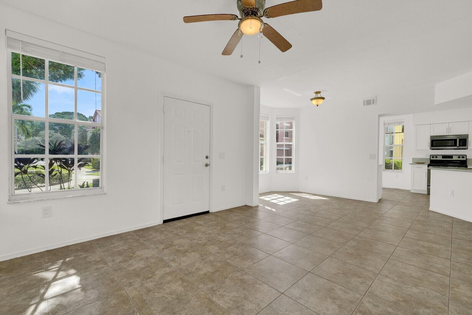 709 BELMONT Place # 709, Boynton Beach, FL 33436 photo 10