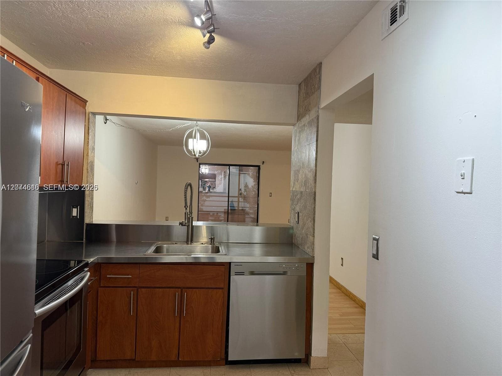 20800 NE 8th Ct # 206-17, Miami, FL 33179 photo 11