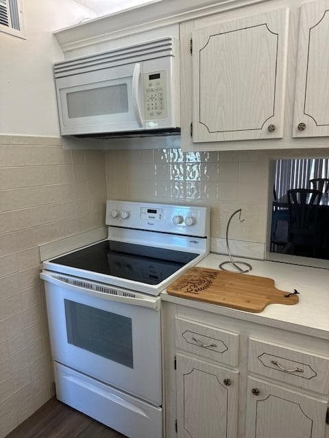 2770 S GARDEN Drive S # 208, Lake Worth, FL 33461 photo 11