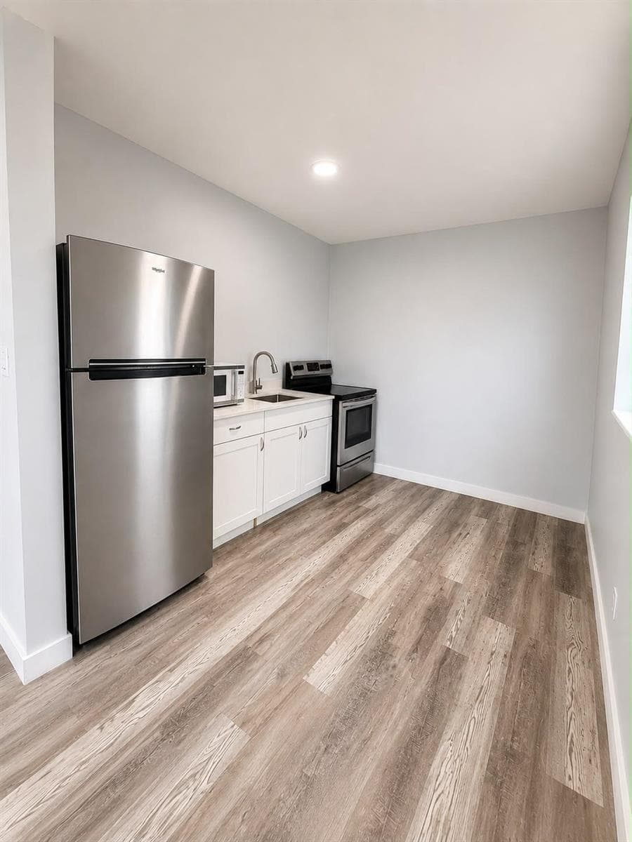 525 NW 5TH Street # 1, Hallandale Beach, FL 33009 photo 2