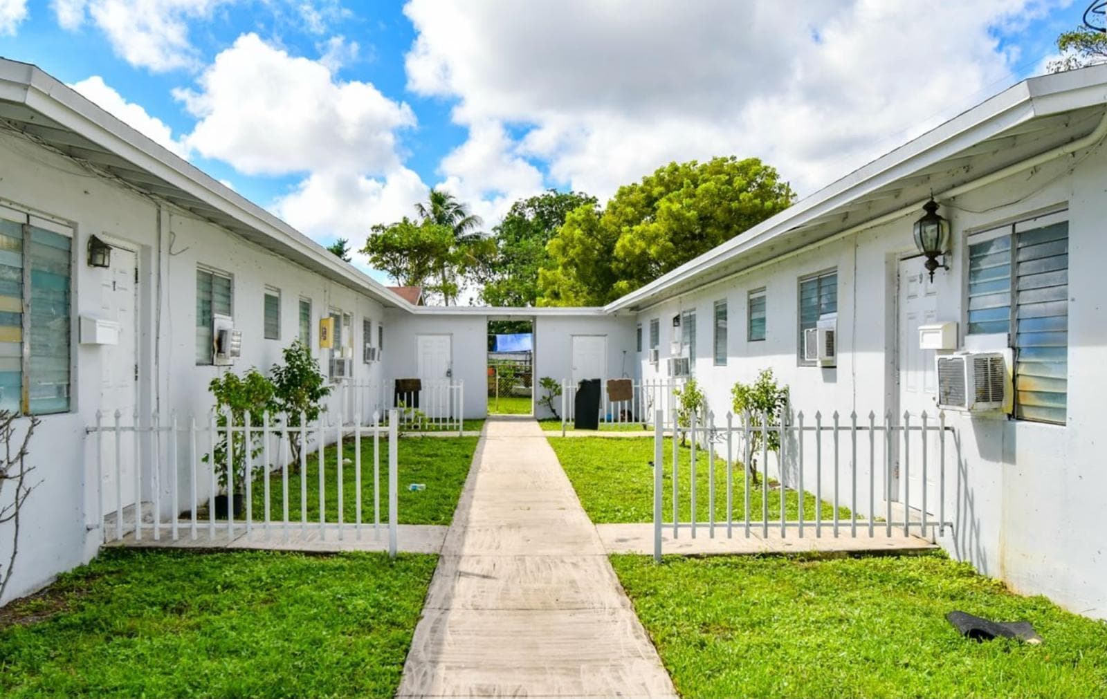 525 NW 5TH Street # 1, Hallandale Beach, FL 33009 photo 8