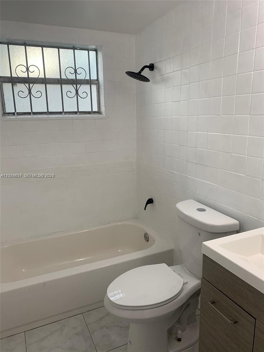 8295 NE Miami Ct # 1, Miami, FL 33138 photo 9