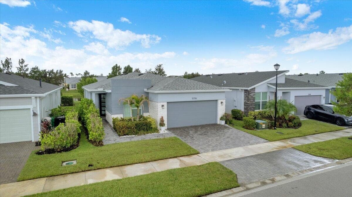 12736 SW ELEANOR Drive, Port St. Lucie, FL 34987 photo 2