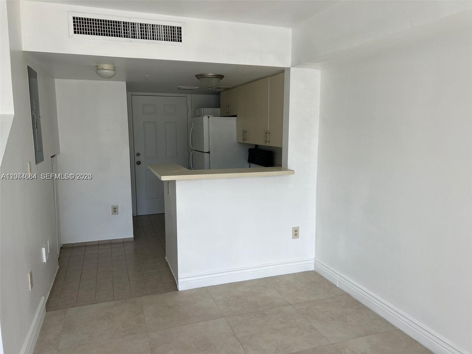 450 SW 3rd St # 15, Miami, FL 33130 photo 5