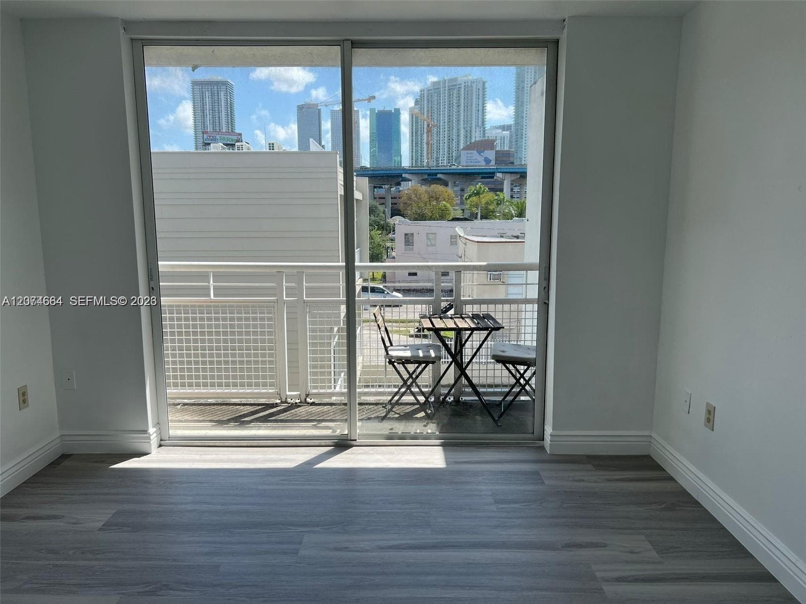 450 SW 3rd St # 15, Miami, FL 33130 photo 4