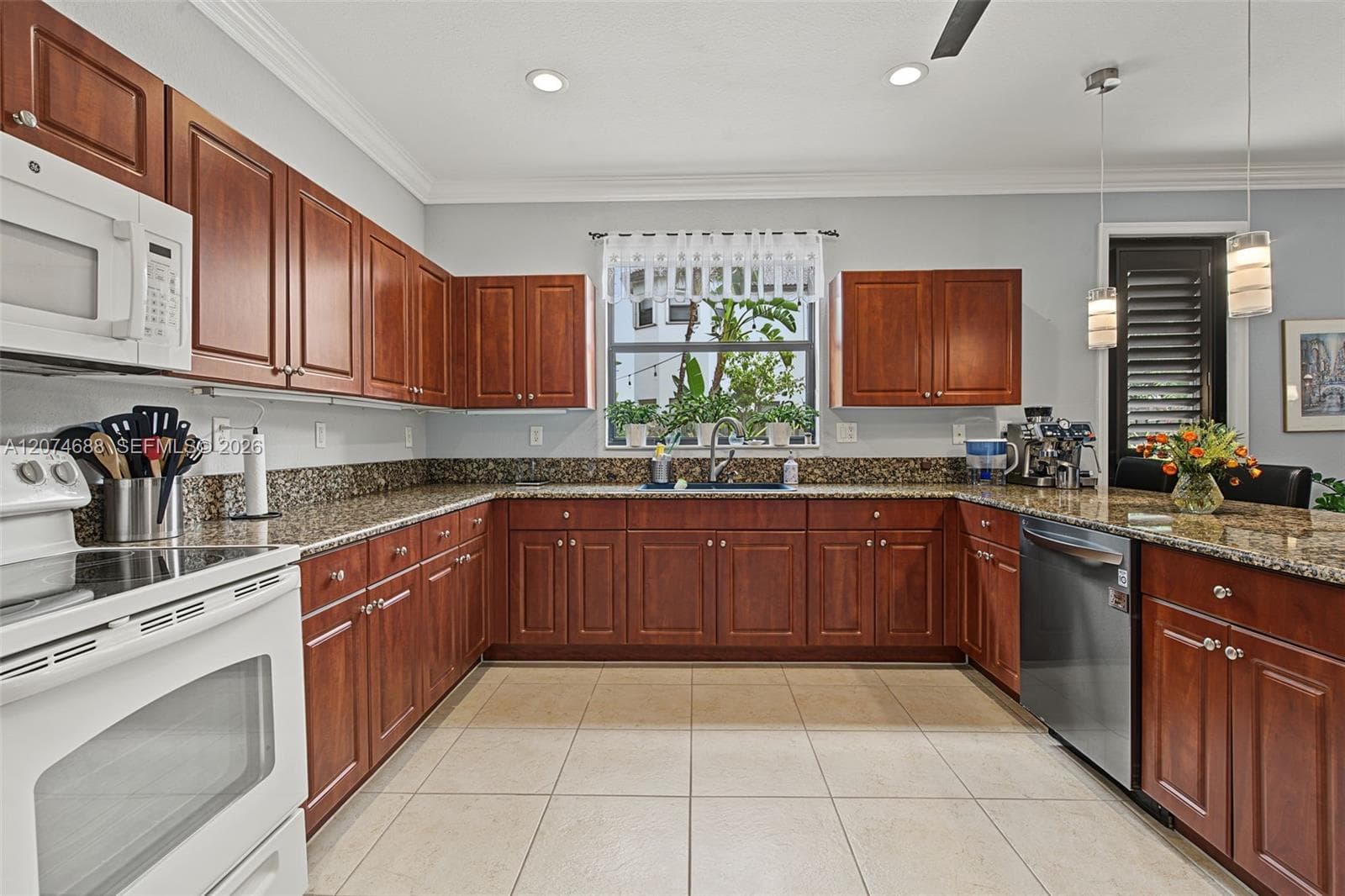 24065 SW 113th Psge, Homestead, FL 33032 photo 9