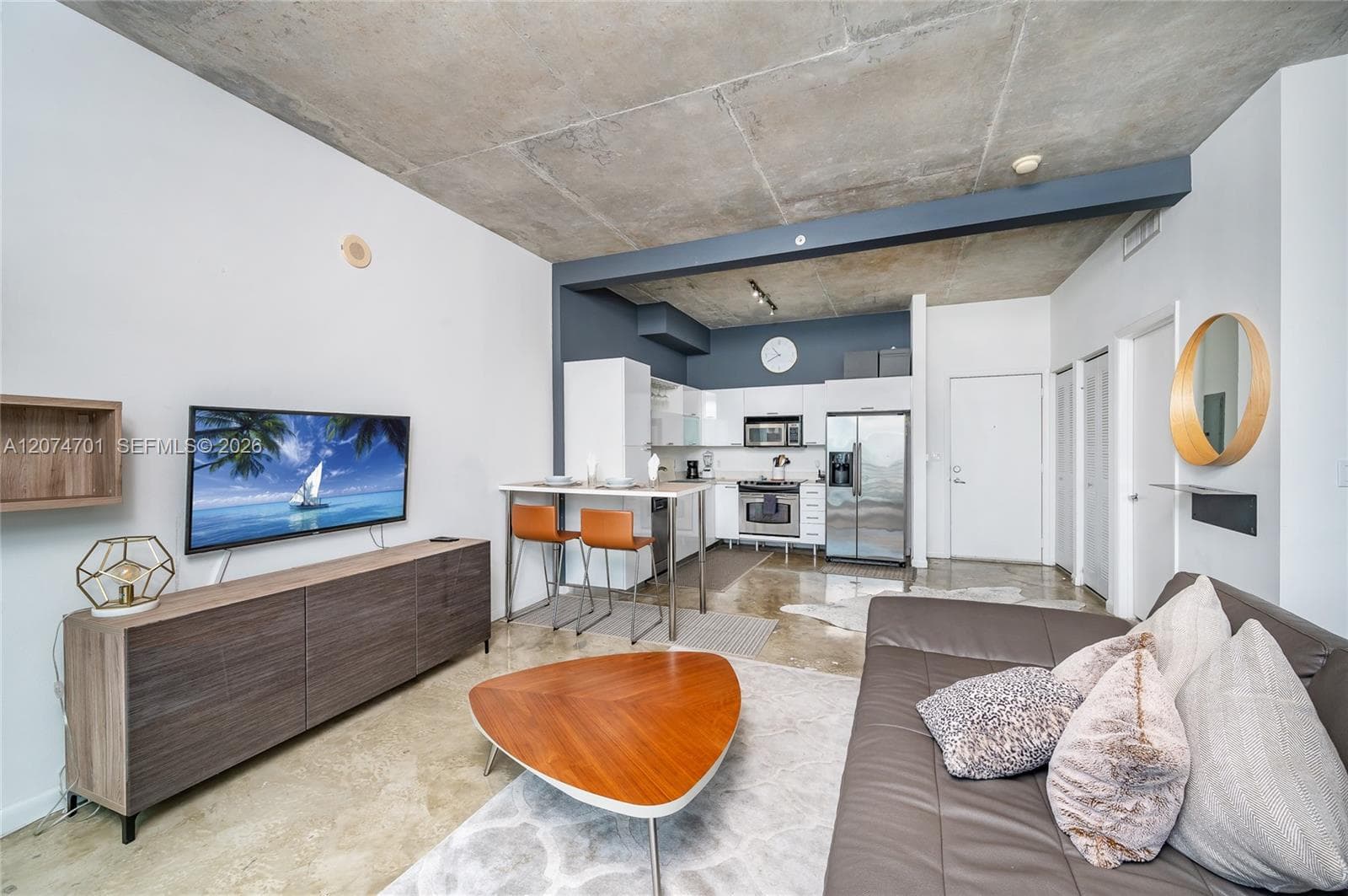234 NE 3rd St # 1703, Miami, FL 33132 photo 11