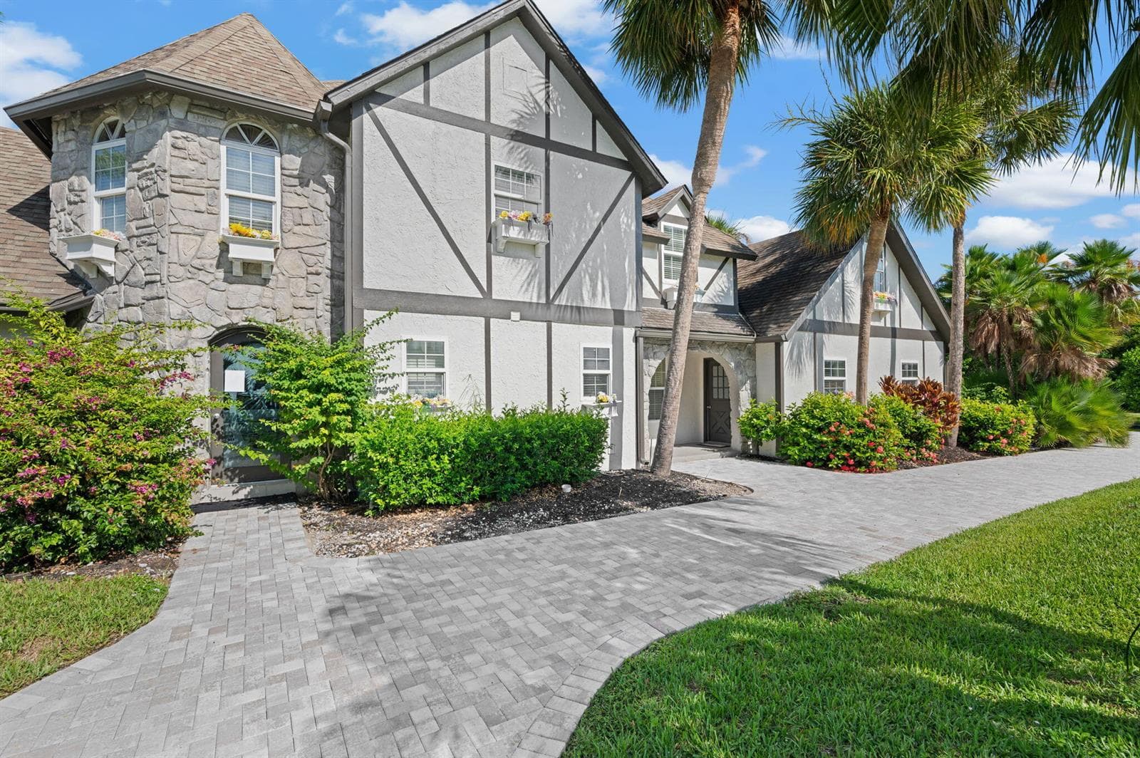 121 Queen Eugenia Court, Fort Pierce, FL 34949 photo 6
