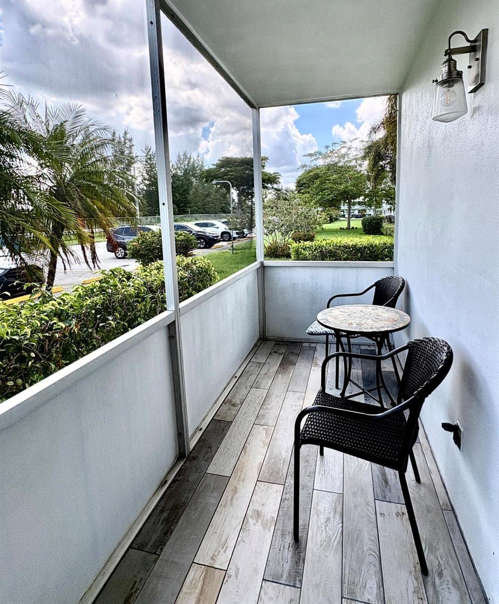 140 WINDSOR G, West Palm Beach, FL 33417 photo 13