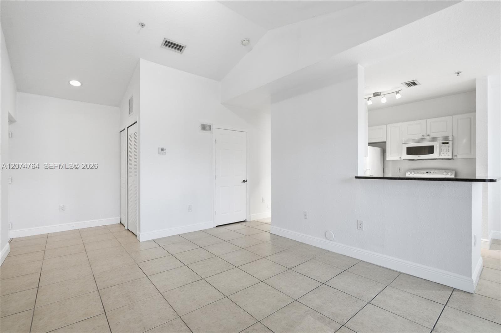 21000 SW 87th Ave # 307, Cutler Bay, FL 33189 photo 8