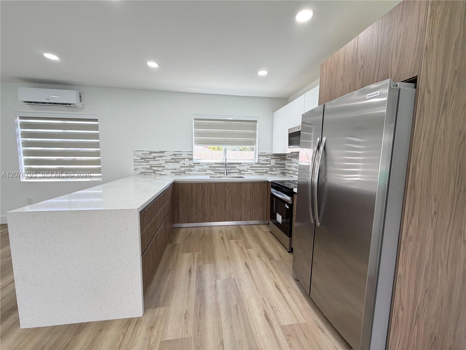 311 SW 27th Ave # 317, Miami, FL 33135 photo 12