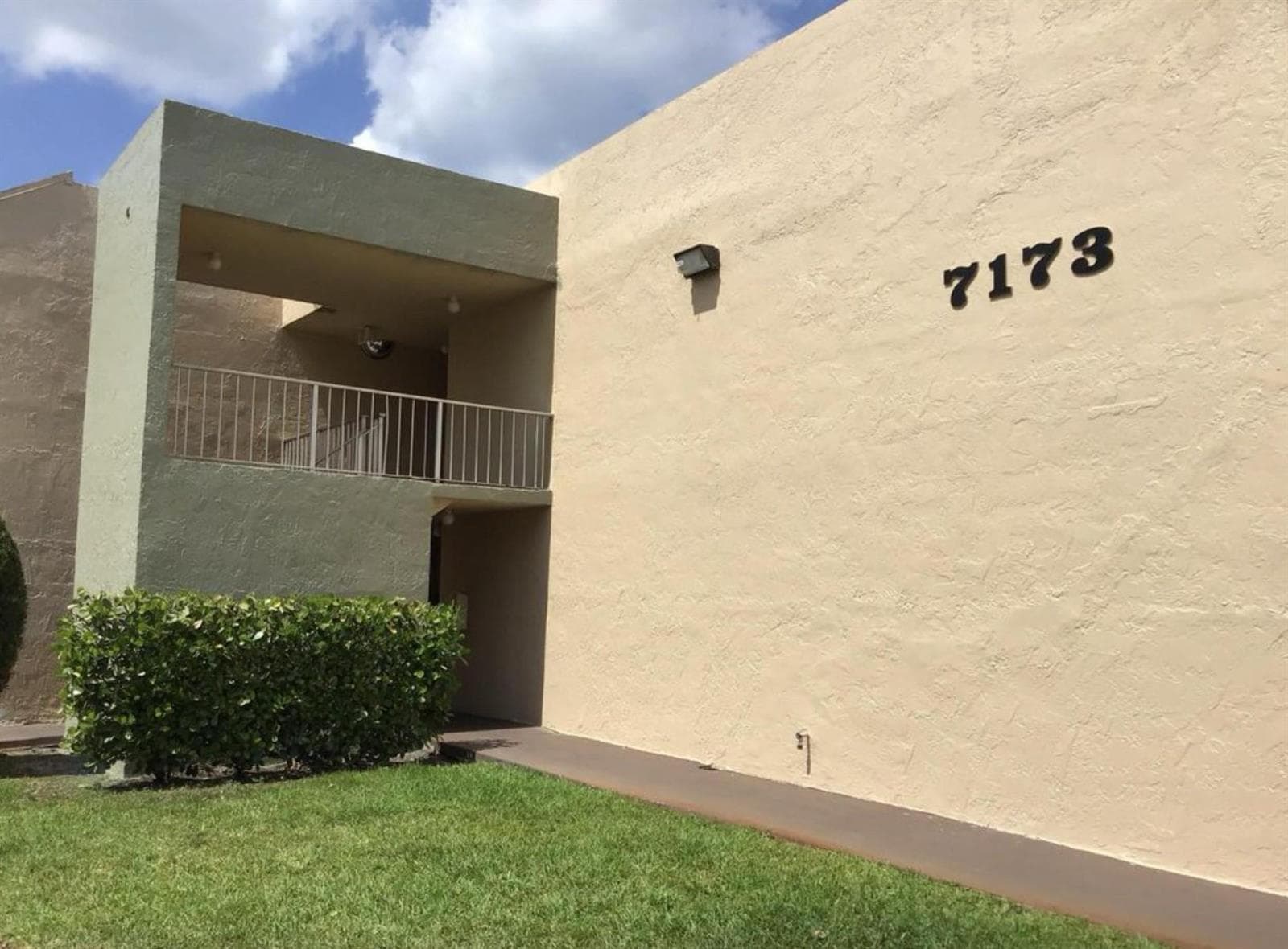 7173 ORANGE Drive # 220B, Davie, FL 33314 photo 13