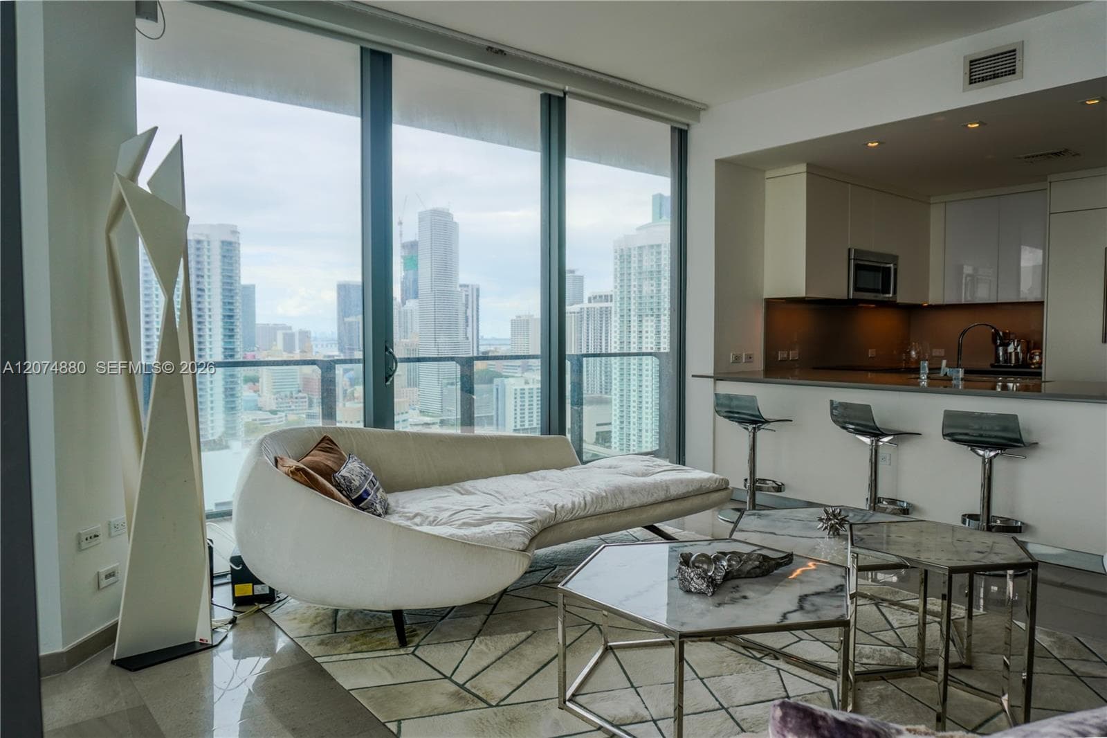 88 SW 7 # 2112, Miami, FL 33130 photo 13