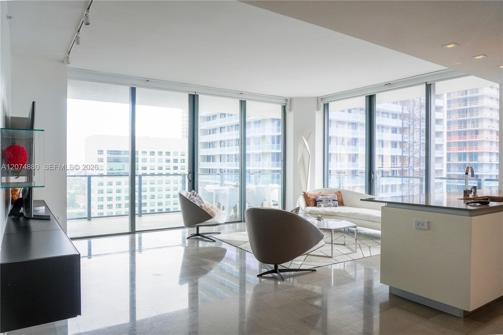 88 SW 7 # 2112, Miami, FL 33130 photo 10