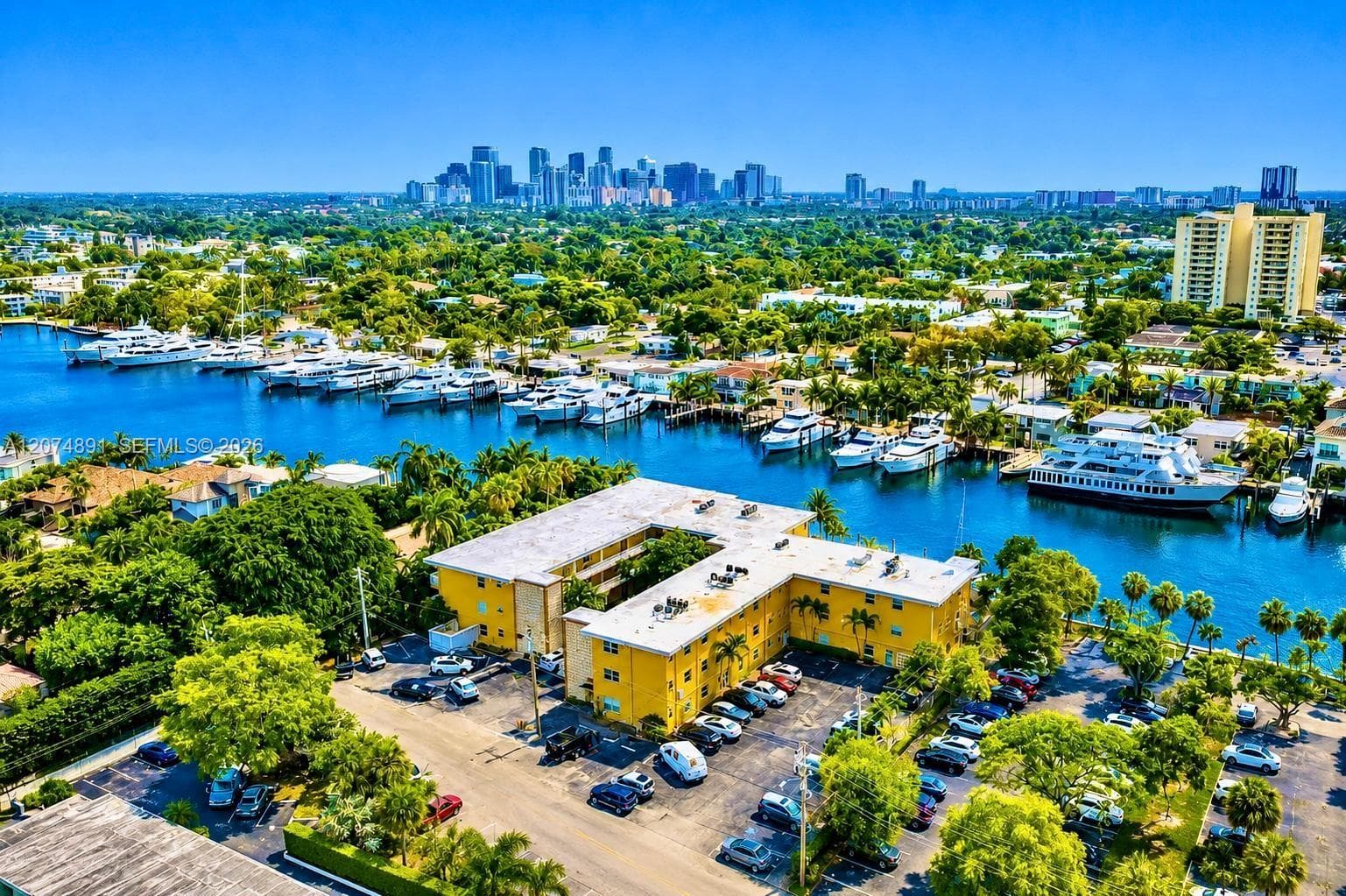 815 Middle River Dr # 304, Fort Lauderdale, FL 33304 photo 3
