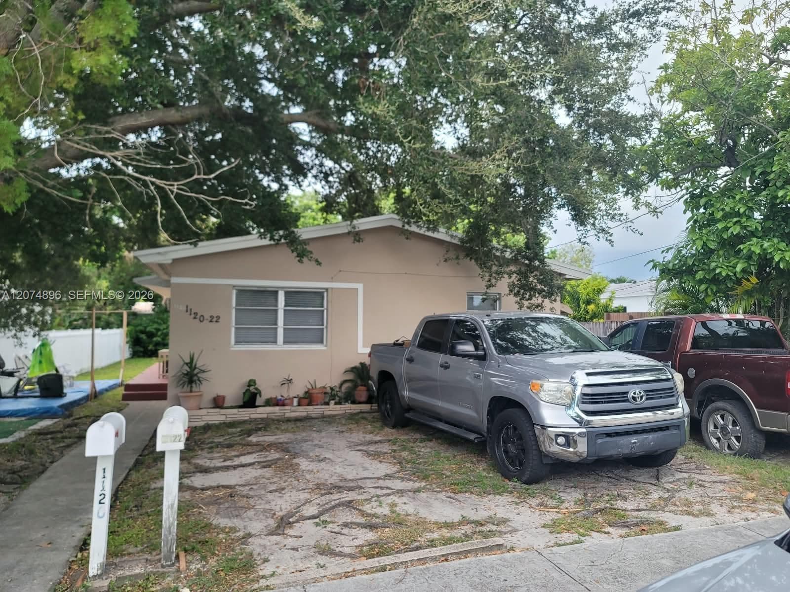 1120 NE 111th St, Miami, FL 33161 photo 2