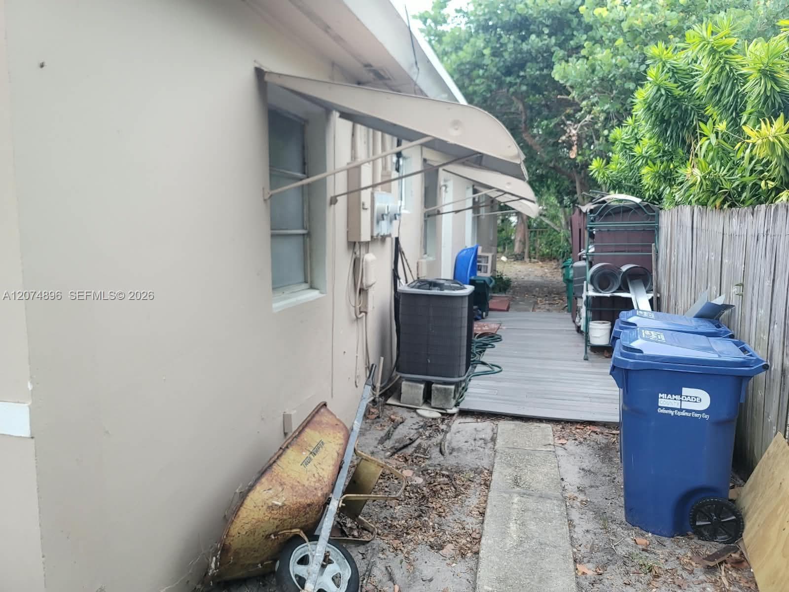 1120 NE 111th St, Miami, FL 33161 photo 9