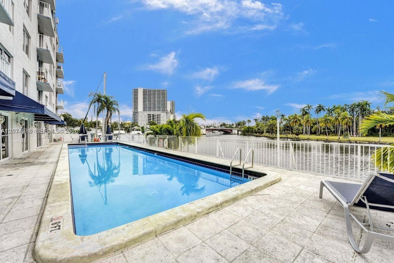 1720 NW N River Dr # 210, Miami, FL 33125 photo 13