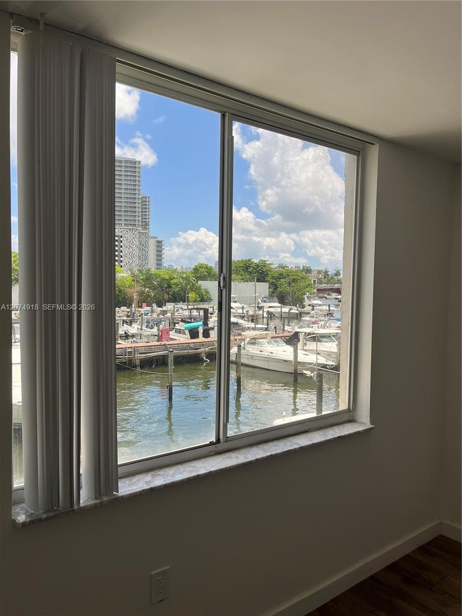 1720 NW N River Dr # 210, Miami, FL 33125 photo 7