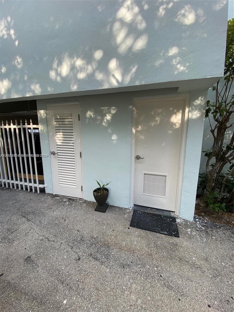1990 Marseille Dr # 206, Miami Beach, FL 33141 photo 7