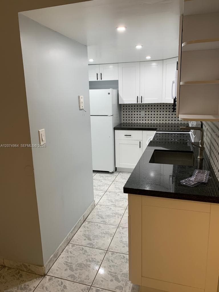1990 Marseille Dr # 206, Miami Beach, FL 33141 photo 9