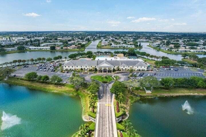 240 SHEFFIELD J, West Palm Beach, FL 33417 photo 12