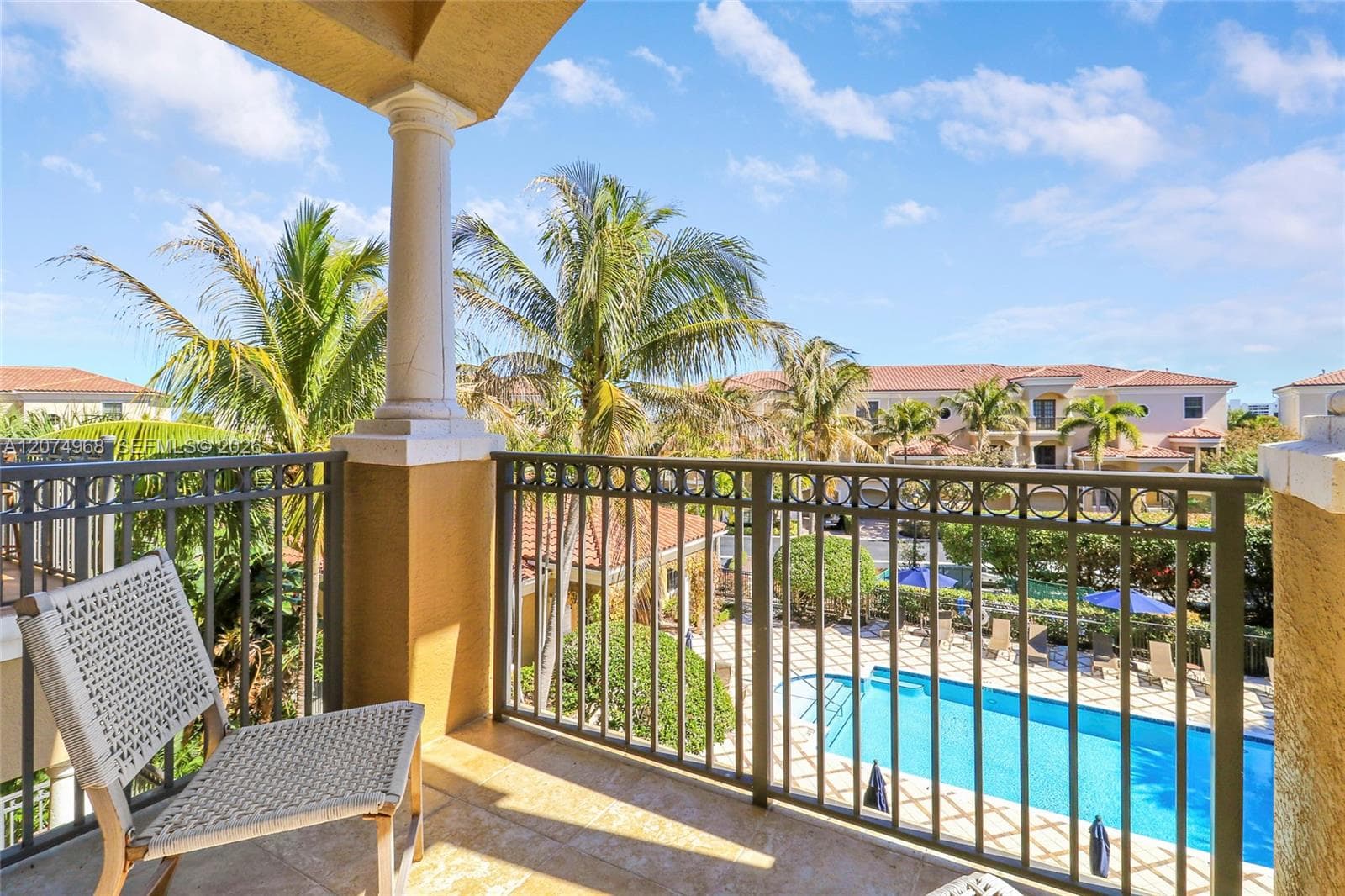 703 Del Sol Cir # 703, Tequesta, FL 33469 photo 10