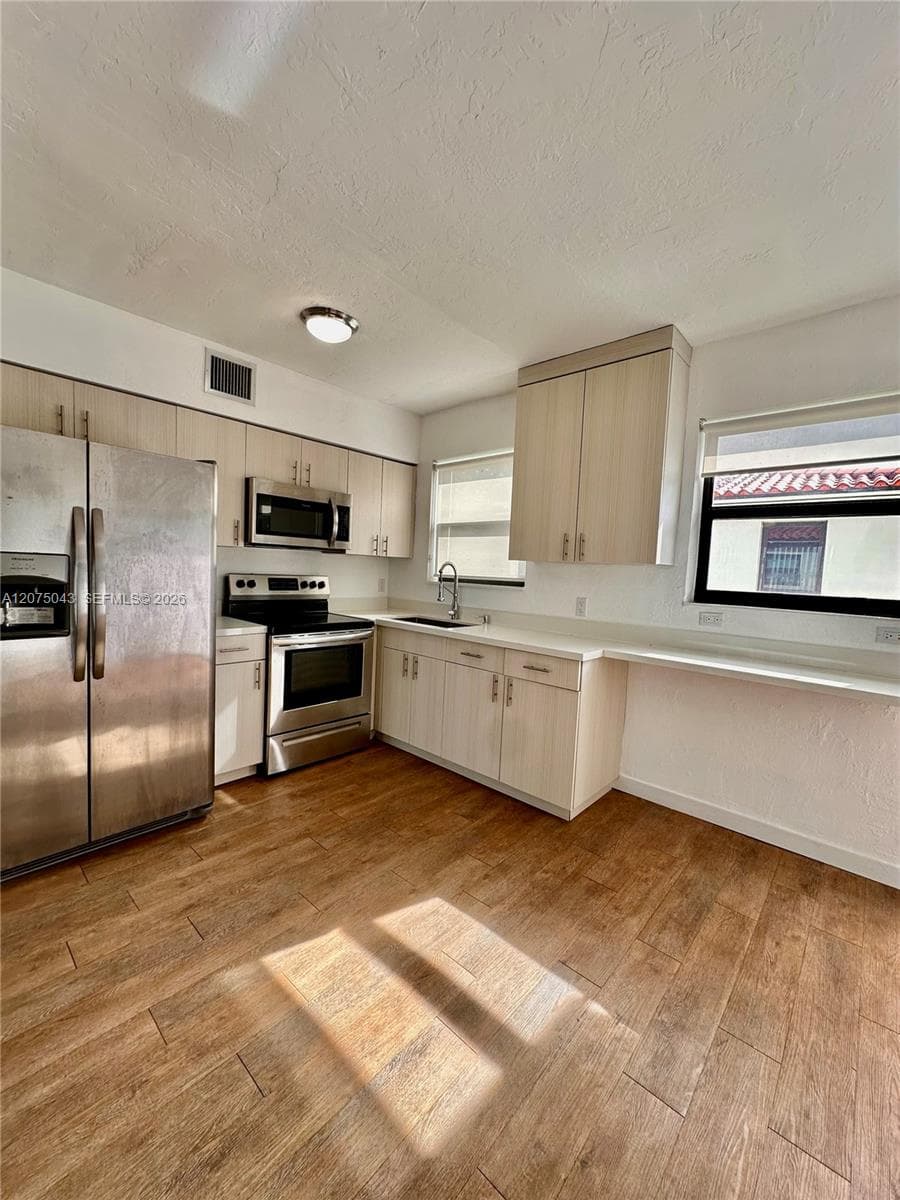 1440 SW 42nd St # 2, Miami, FL 33134 photo 7