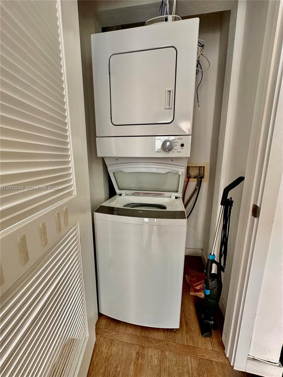 1440 SW 42nd St # 2, Miami, FL 33134 photo 11