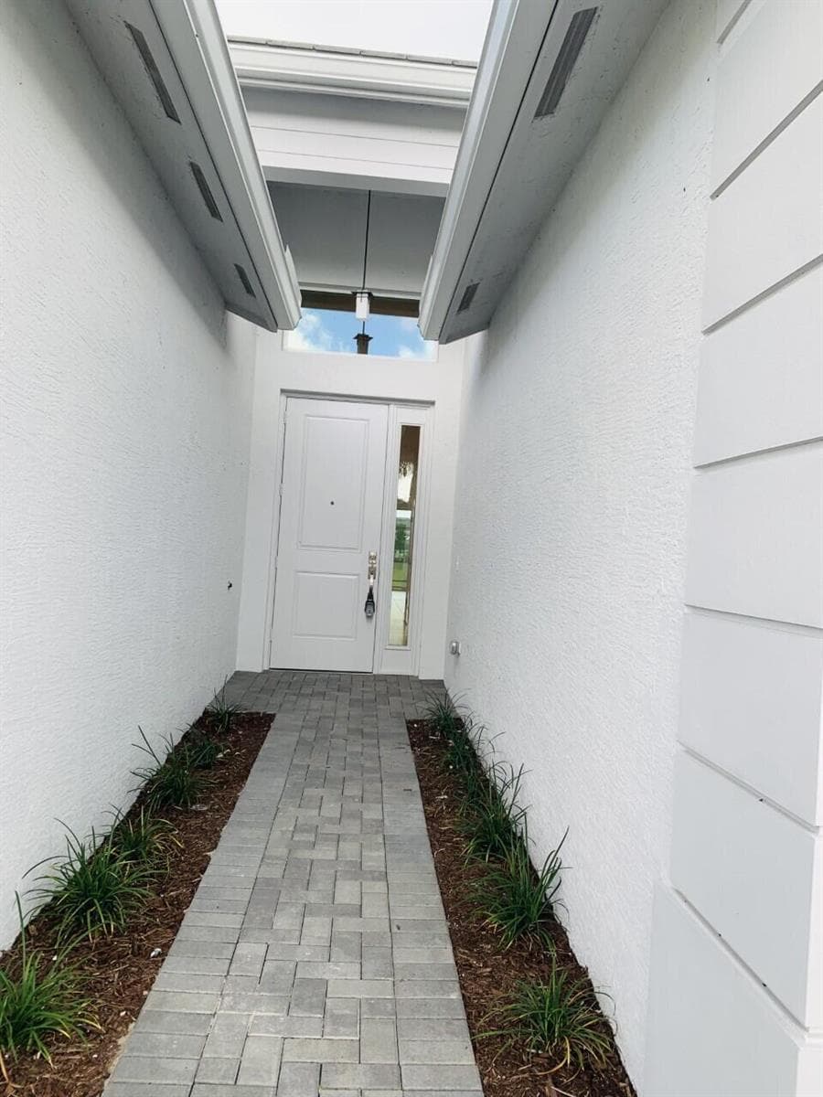 11933 SW Poseidon Way, Port St. Lucie, FL 34987 photo 4