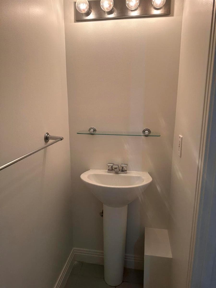 11605 NW 11TH Street, Pembroke Pines, FL 33026 photo 4