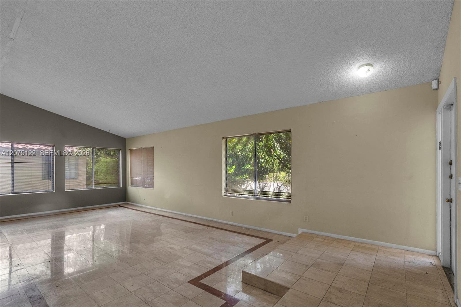 16871 Patio Village Ct, Weston, FL 33326 photo 4
