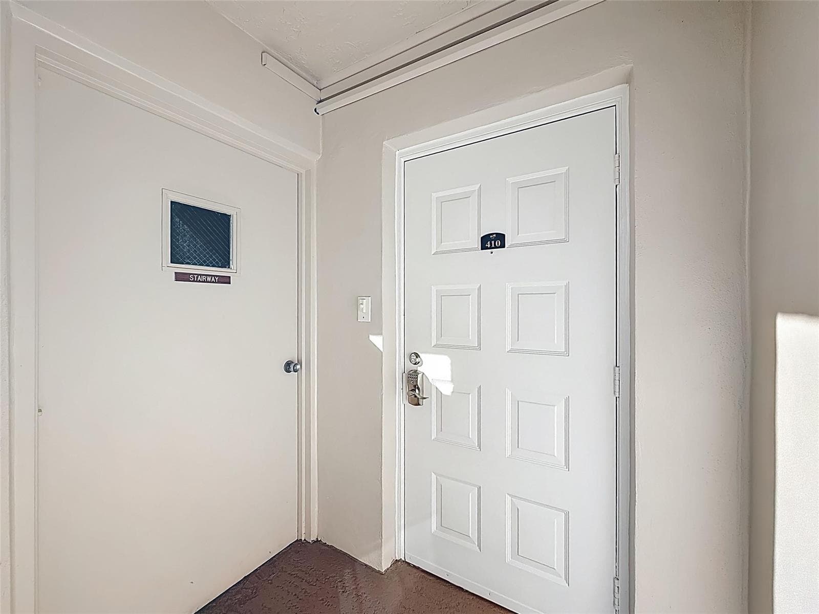 545 Oaks Lane # 410, Pompano Beach, FL 33069 photo 7
