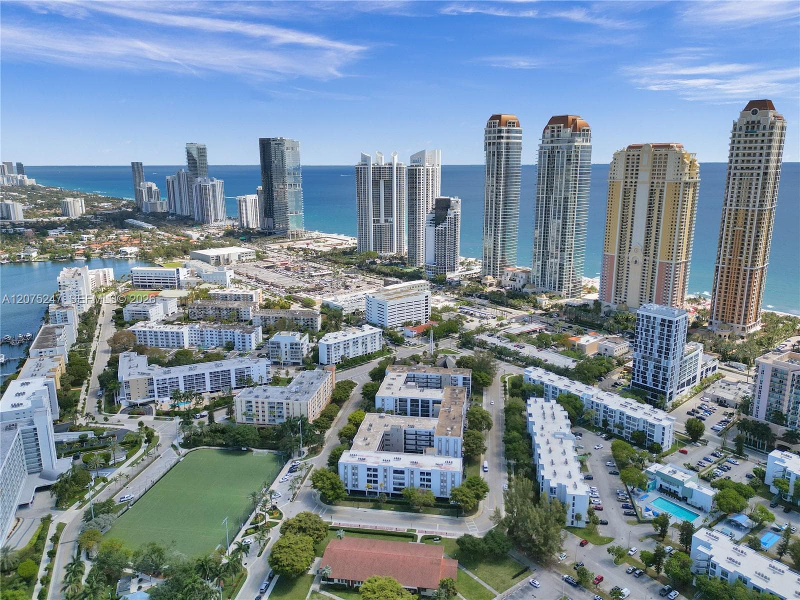 201 178th Dr # 403, Sunny Isles Beach, FL 33160 photo 9