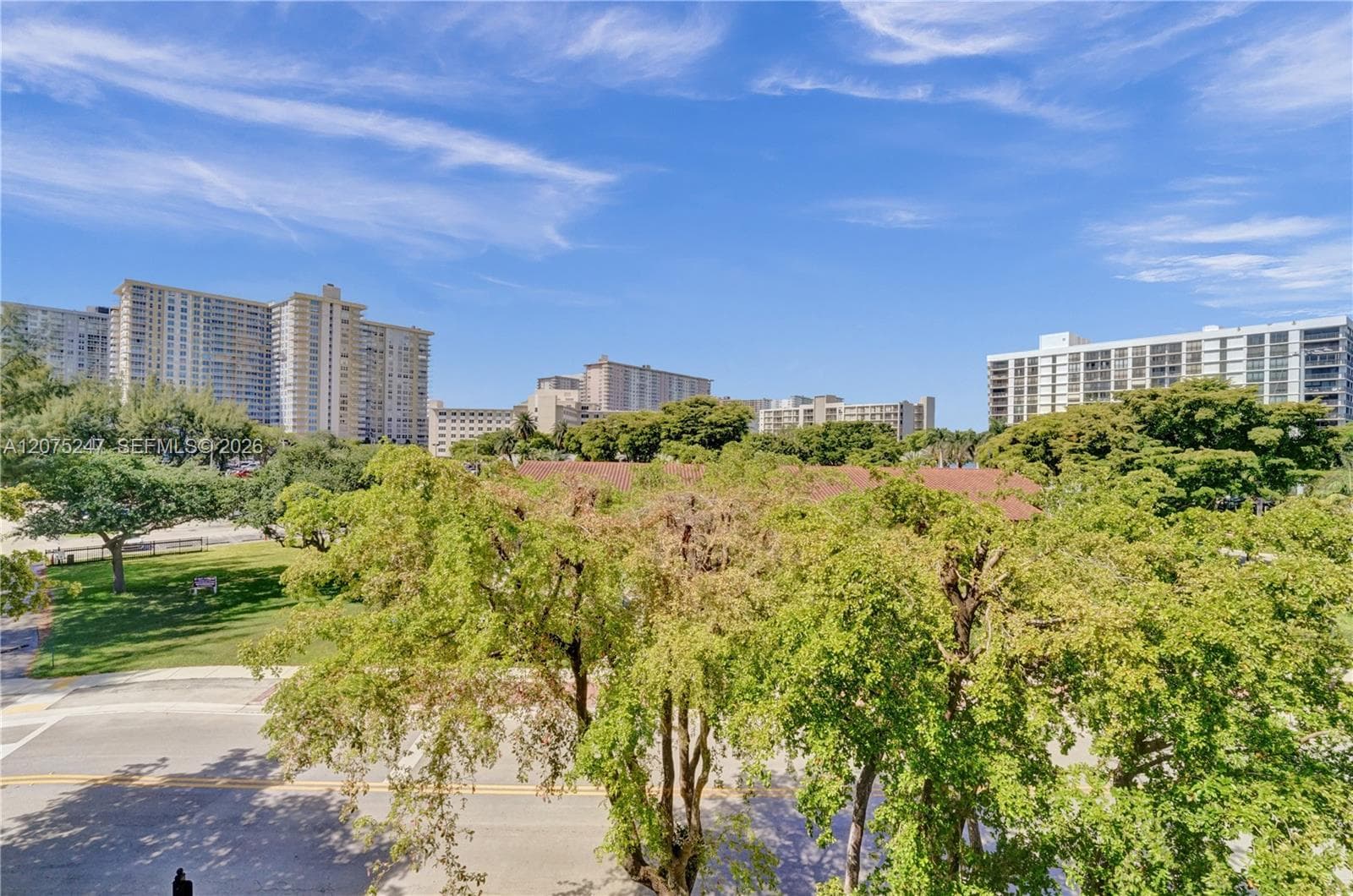 201 178th Dr # 403, Sunny Isles Beach, FL 33160 photo 11